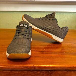 No Bull Trainers